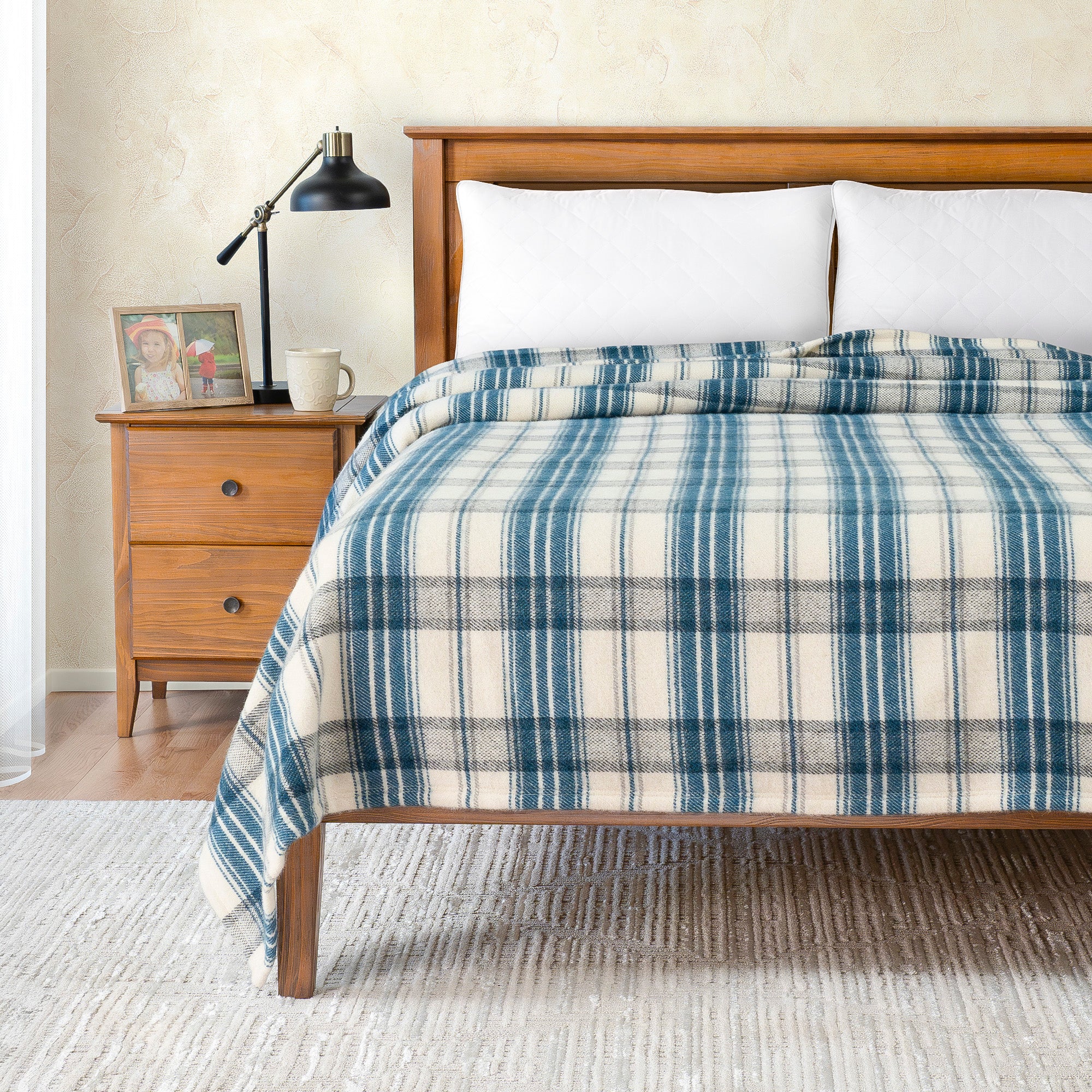 Tahoe wool-blanket-450gsm-blue-poyet motte blend